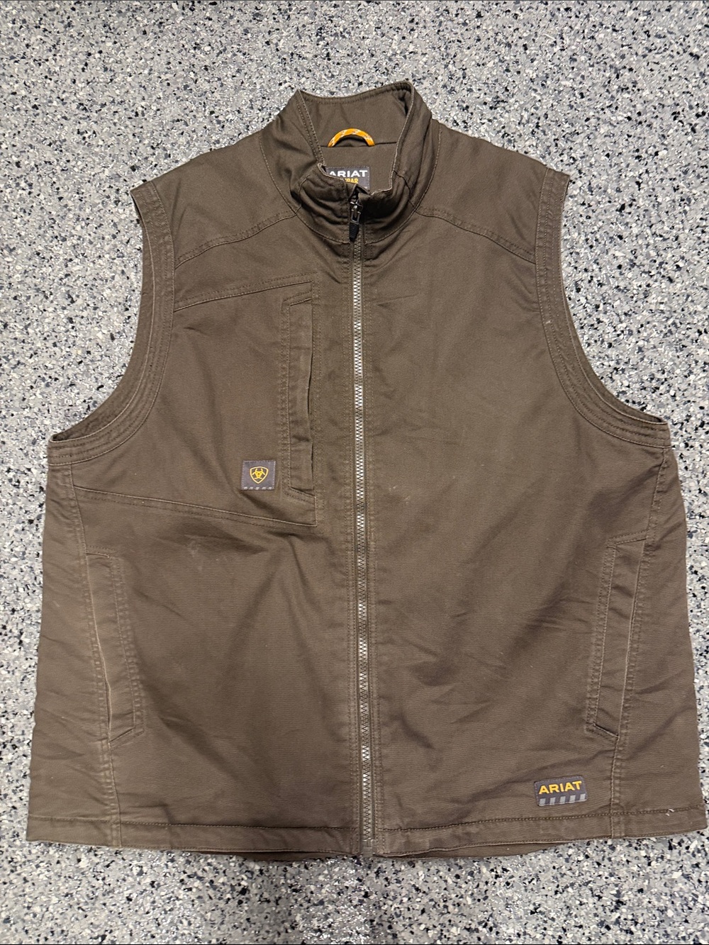 Ariat Men's Brown Utility Vest with Full Zip